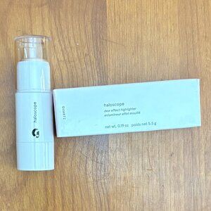 Glossier Haloscope Quartz